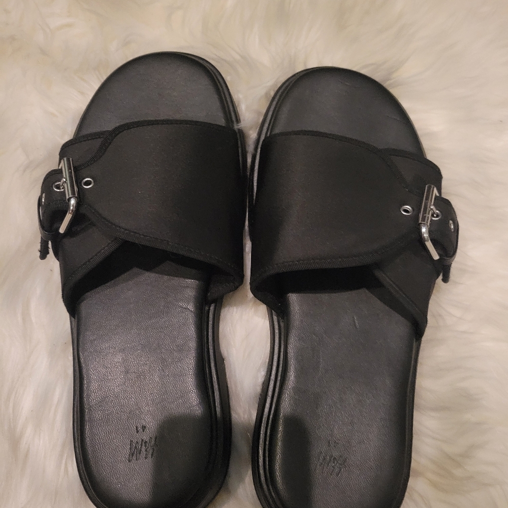H&M Chunky Platform Neoprene Slides - image 2